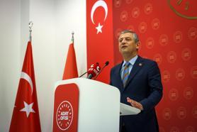 Özgür Özel: Gençleri kandırmaya çalışmışlar