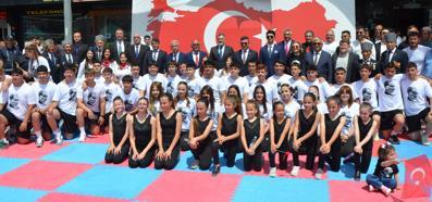 Serik'te 19 Mayıs coşkusu