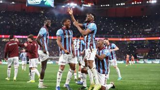 Sezonu 61 golle tamamlayan Trabzonspor, gollerin büyük bölümünü ikinci yarılarda kaydetti