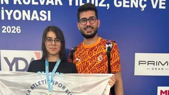 Muğlalı yüzücü Devrim Defne Bilge Türkiye Şampiyonu oldu