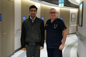 Pakistanlı doktor, kalp ameliyatı için İstanbul’a geldi