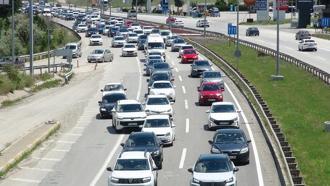 'Kilit kavşak' Kırıkkale'de bayram dönüşü trafiği