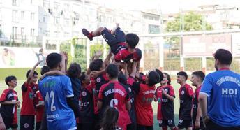 İstanbul Kastamonuspor U13 Takımı şampiyonluğunu ilan etti