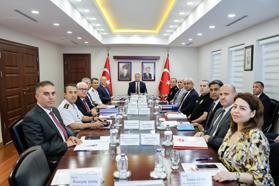 Adana'da kamu yatırımları değerlendirildi