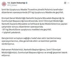İzmir'de 371 kilogram uyuşturucu ele geçirildi