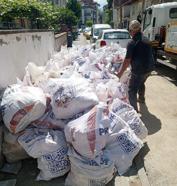 İnegöl Belediyesi Kurban Bayramının ilk 2 gününde 400 ton kurban attığı topladı