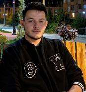 TIR'ı sollamak isterken devrilen motosikletin sürücüsü öldü