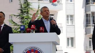 Özgür Özel: Gerekirse bu başı vereceğim ama baş eğmeyeceğim