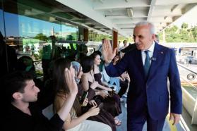 Lise son sınıf öğrencileri Boğaz turuyla mezuniyetlerini kutladı