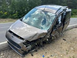 Otomobille hafif ticari araç çarpıştı: 5 yaralı