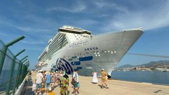 Bodrum'a denizden 2 bin 59 turist
