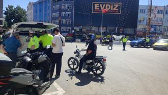 2 gün üst üste kasksız yakalanan motosiklet sürücüsüne 7 bin 500 lira ceza