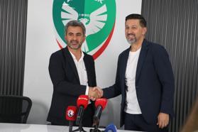 Amed Sportif Faaliyetler, teknik direktör Besnik Hasi ile 2 yıllık sözleşme imzaladı