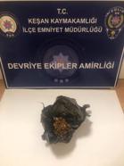Edirne’de üzerlerinde uyuşturucuyla yakalanan 3 kişiye gözaltı