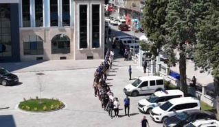 Kütahya'da uyuşturucu operasyonu; 28 gözaltı