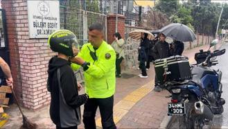 Motorize zabıta ekipleri, 15 öğrenciyi sınava yetiştirdi
