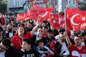 Bağcılar’da milli maç heyecanı