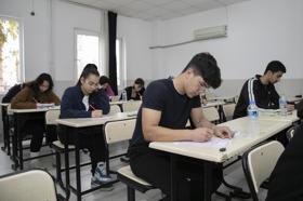 Uzmanlardan öğrencilere YKS öncesi öneriler