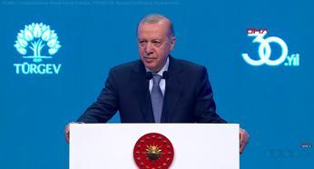 Cumhurbaşkanı Erdoğan: Ulaşamadığımız her genç hem sizin hem bizim için bir kayıptır