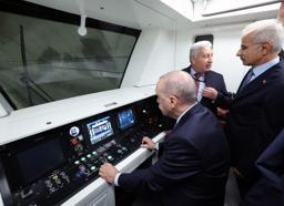 Halkalı-Arnavutköy metrosunu ilk gününde 10 bin kişi kullandı