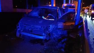 Bursa'da otomobil ile kamyonet çarpıştı: 2 yaralı