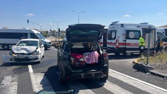Nevşehir'de otomobiller çarpıştı: 7 yaralı