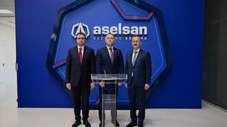 Polonya Cumhurbaşkanı Nawrocki, ASELSAN'ı ziyaret etti
