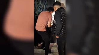 Malatya'da CHP'nin yeni il yönetimi, kapıyı çilingire açtırarak içeri girdi