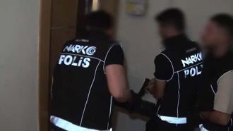 Beşiktaş’ta uyuşturucu imalathanesine operasyon; 2 gözaltı