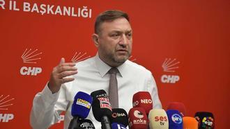 CHP İzmir İl Başkanı Gümrükçü: Cemil Tugay'ı yeniden parti saflarına davet ettim