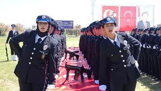 Aksaray POMEM'de 485 polis adayı mezun oldu