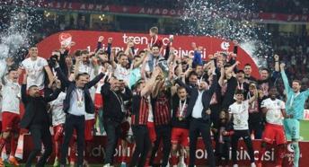 Arca Çorum FK'dan kombine çağrısı