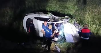 Ağrı’da iki otomobil çarpıştı; 4’ü ağır, 6 yaralı