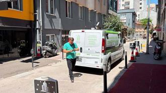 Aparttaki odasında ölü bulundu
