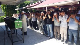 Su kanalına düşen otomobilde hayatını kaybeden anne ile kızı toprağa verildi