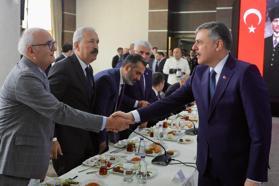 Bakan Çiftçi, AK Parti milletvekilleriyle bir araya geldi