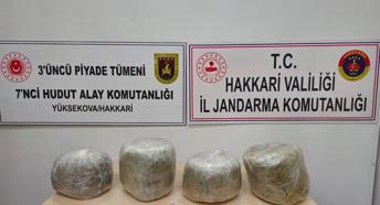 İran sınırında 11 kilo skunk ele geçirildi