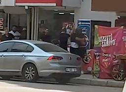İş yeri sahibi ile kavga edip tüfekle ateş açtı