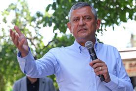 Özgür Özel, Kastamonu’da Eski Sanayi Sitesi esnafını ziyaret etti