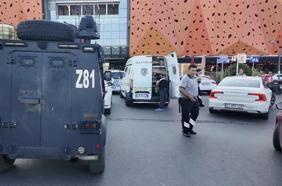 Ümraniye'de alışveriş merkezinde silahlı saldırı: 2 yaralı