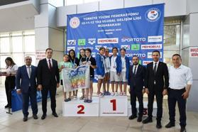 Türkiye Yüzme Federasyonu Gelişim Ligi Yarı Final Müsabakaları Niğde'de başladı