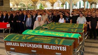 Babası tarafından öldürülen genç toprağa verildi