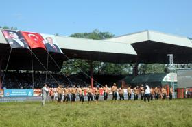 Kırkpınar Yağlı Güreşleri’nde çeyrek finale kalan pehlivanlar belli oldu