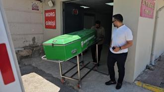 Battaniyeye sarılı cesedi bulunan kişi kurye çıktı; midesindeki uyuşturucu kapsülü patlamış