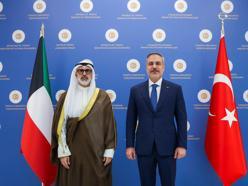 Bakan Fidan, Kuveytli mevkidaşı Al-Sabah ile bir araya geldi