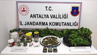 Uyuşturucu operasyonuna 2 tutuklama