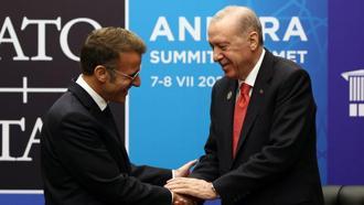 Cumhurbaşkanı Erdoğan, Fransa Cumhurbaşkanı Macron ile bir araya geldi