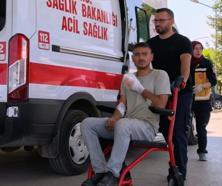 Domaniç’teki inşatta testereyle parmaklarını kesen işçi, tedavi için Bursa’ya getirildi