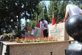 Gemlik Açık Ceza İnfaz Kurumu hükümlü ve personelinden şehitlik ziyareti
