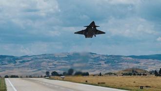 Bayraktar Kızılelma, hedefi 120 kilometrenin üzerinden süpersonik füzeyle vurdu
